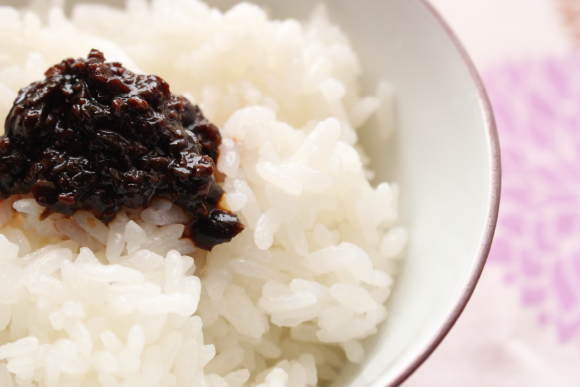 ご飯の上に三升漬