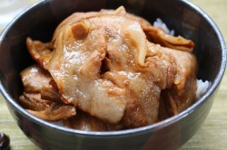 豚丼のイメージ